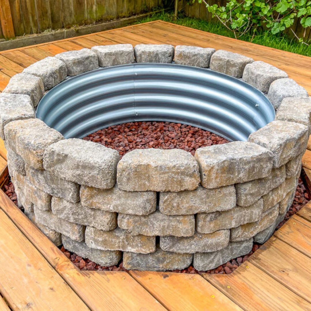 Outdoor fire pit installation and design Columbus dublin westerville (10)